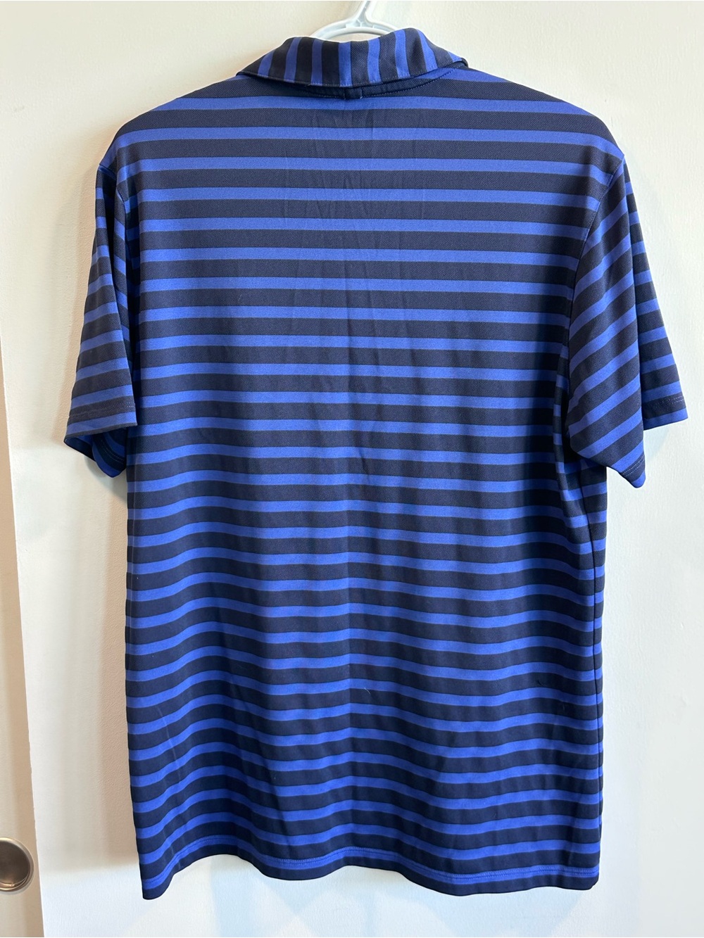 Nike Men's Navy & Royal Blue Striped Polo - Picture 4 of 7